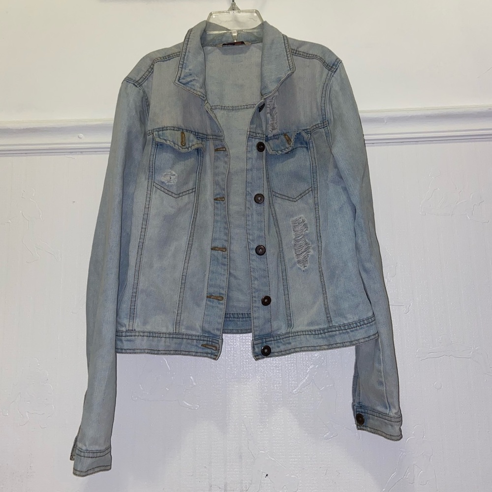 Light washed jean jacket